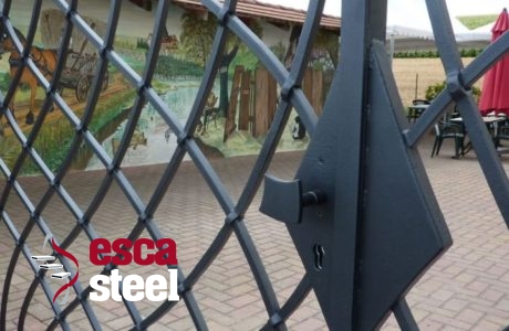 Esca Steel